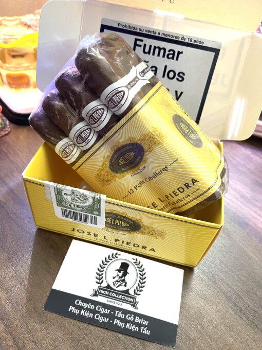Cigar Jose L.Piedra 12 Petit Caballeros Tây Ba Nha