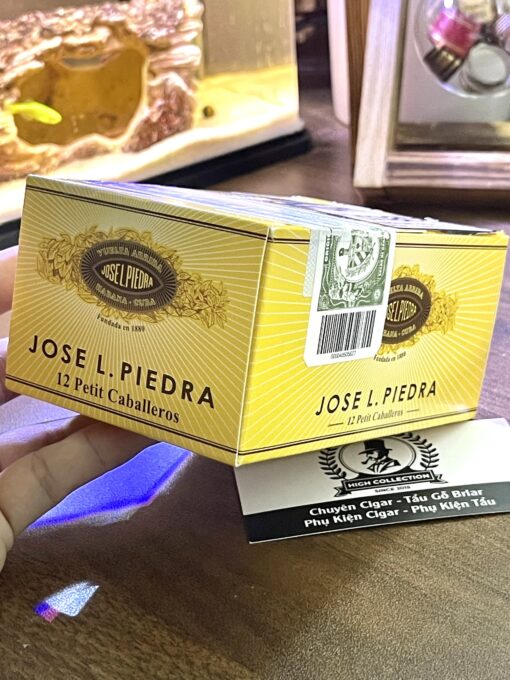 Cigar Jose L.Piedra 12 Petit Caballeros Tây Ba Nha