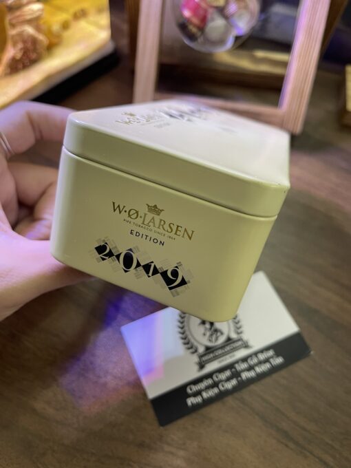 Thuốc Tẩu W.O.Larsen Edition 2019