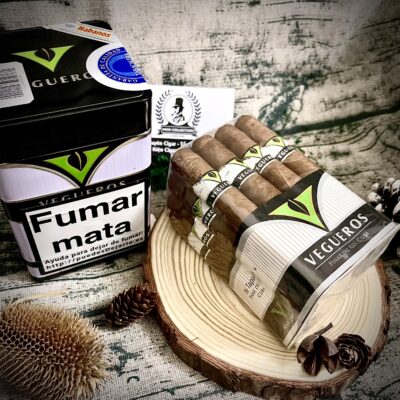 Cigar Vegueros 16 Tapados Hộp Sắt