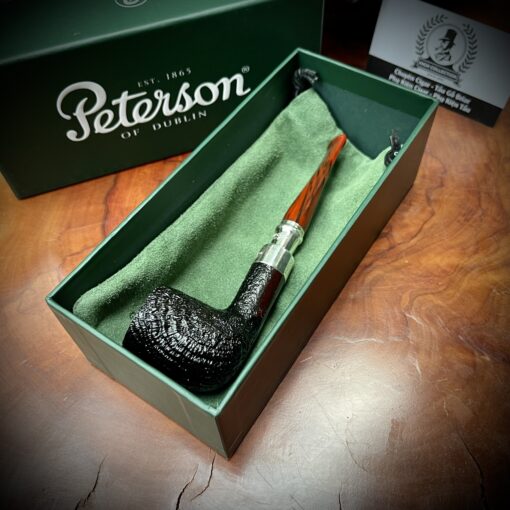 Tẩu Briar Peterson Newgrange Spigot Shape 6