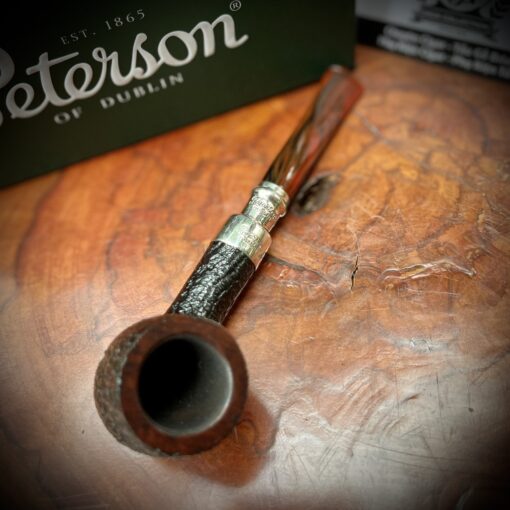 Tẩu Briar Peterson Newgrange Spigot Shape 6