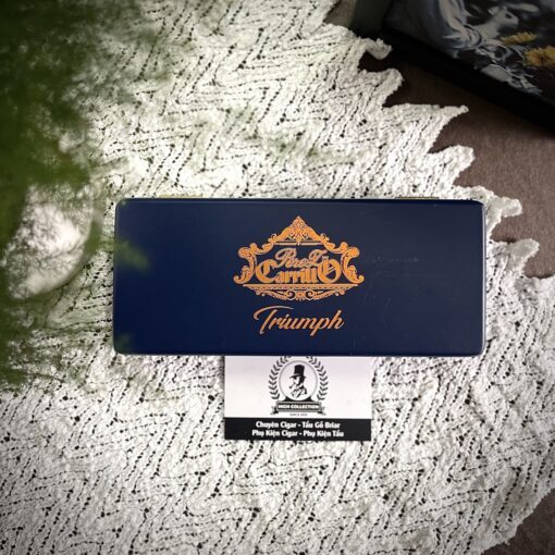 Cigar EP Carrillo Triumph Sample