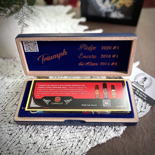 Cigar EP Carrillo Triumph Sample