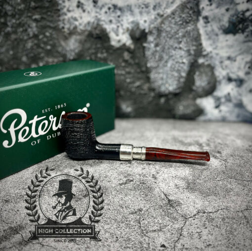 Tẩu Briar Peterson Newgrange Spigot Shape X105