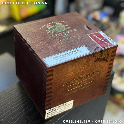 Cigar Partagas In 1845 Anejo Esplendido